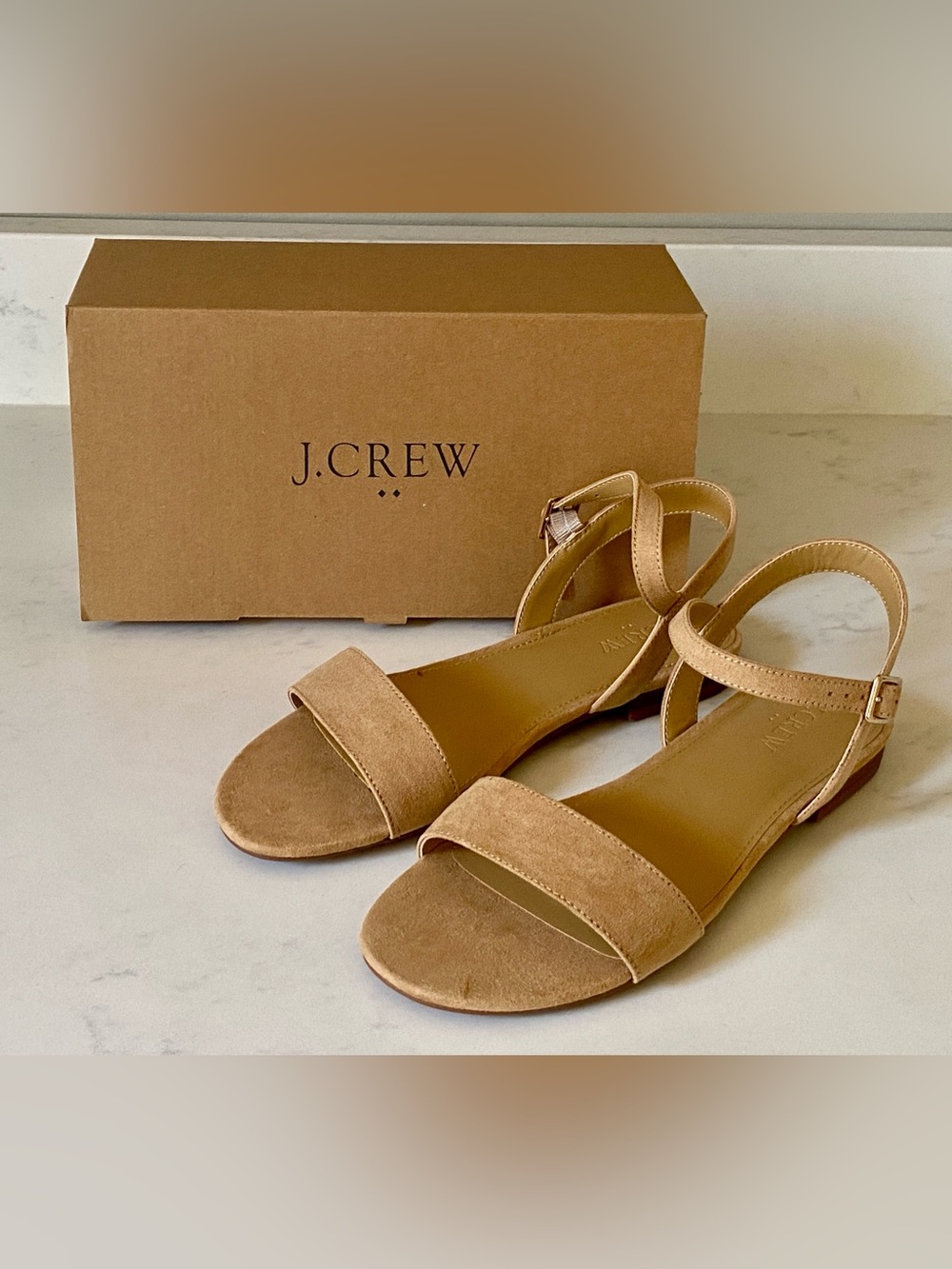NEW NIB J. Crew Women’s Ankle Strap Flat Sandals Flats Weathered Khaki Beige 8
